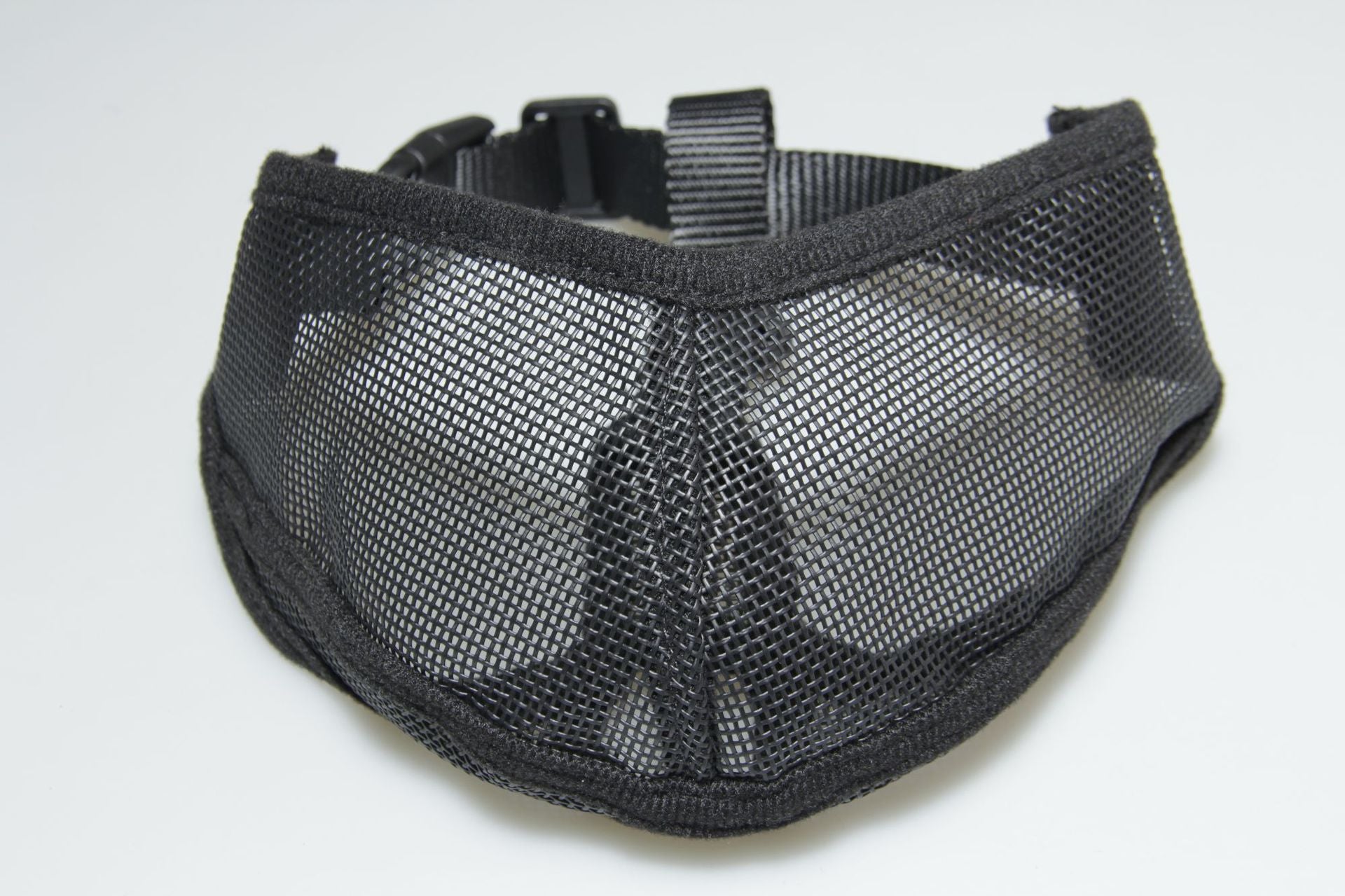 Short Snout Dog Muzzle Anti-Barking and Anti-Chewing, Breathable, Suitable for Bulldogs